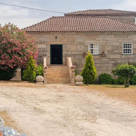 Casa De Aldeia *