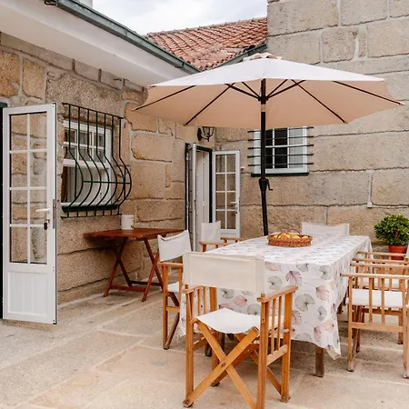 Casa De Aldeia