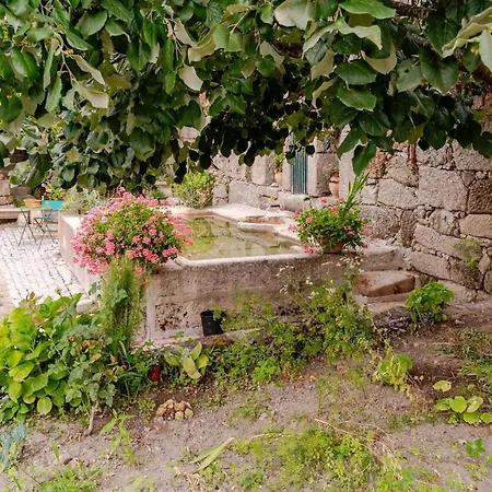 Casa De Aldeia